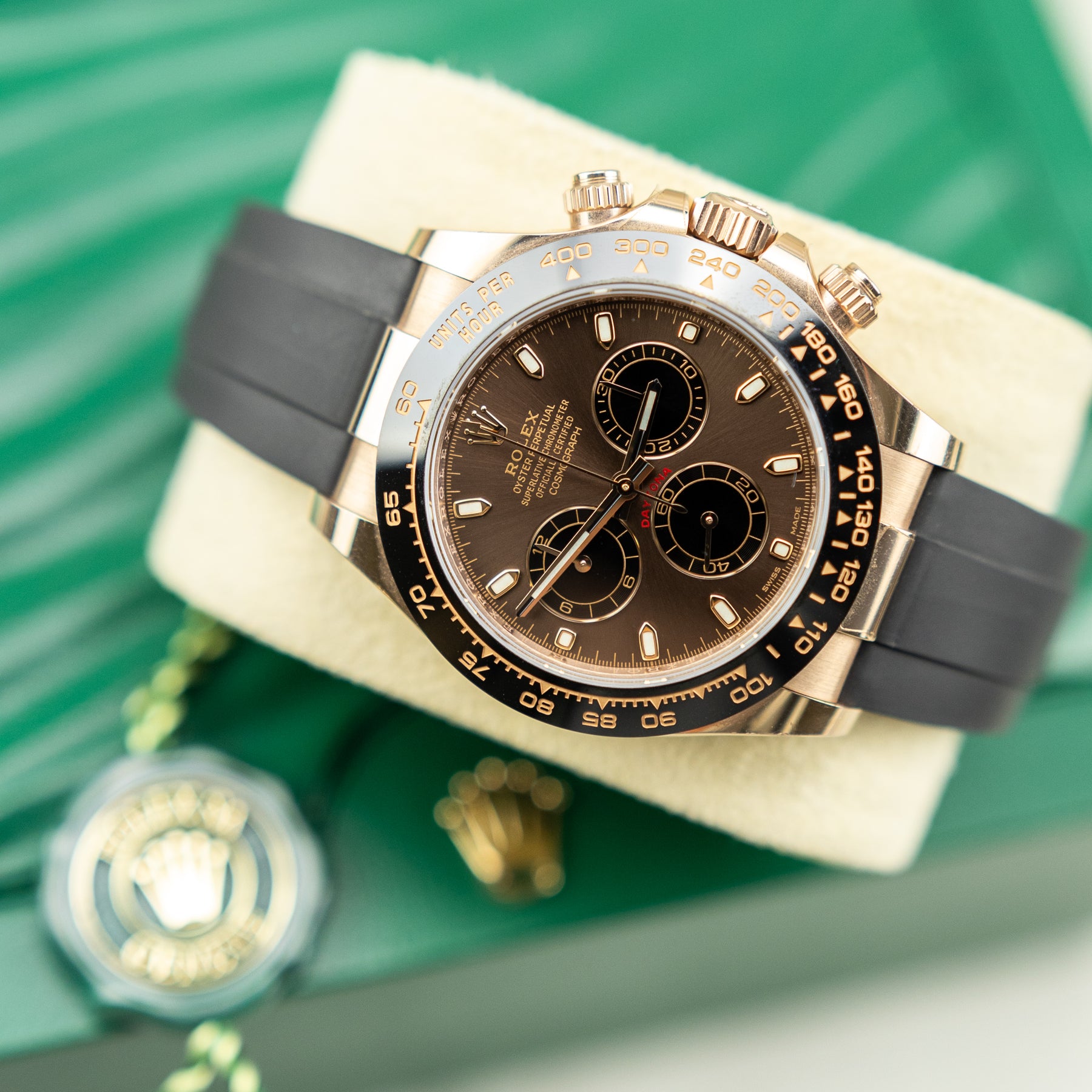 2022 Rolex COSMOGRAPH DAYTONA Everose Gold, Oysterflex, Chocolate Dial, 40mm 116500LN Available at RR Jewellers Yarm