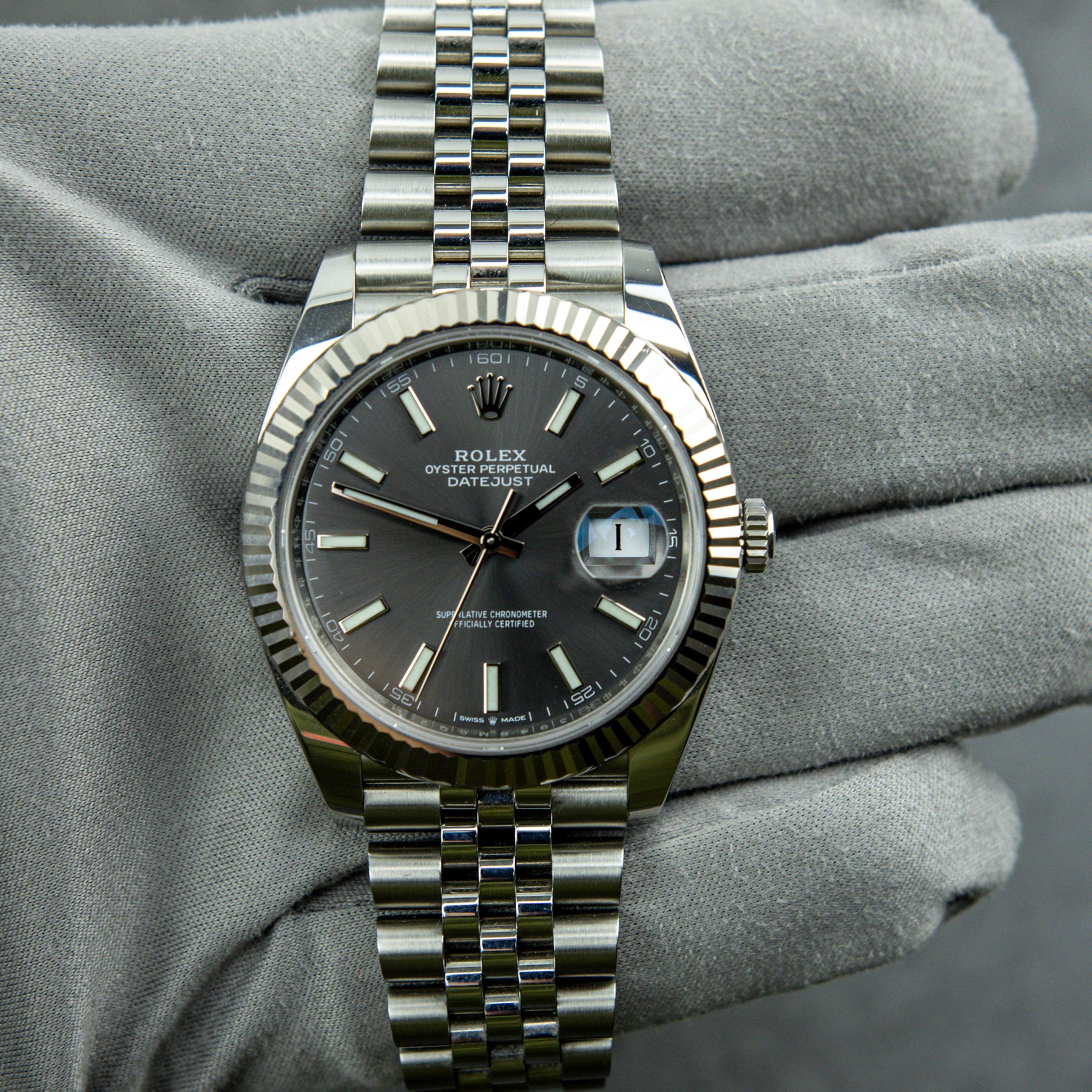 Worn Pre - Owned 2021 Rolex DATEJUST 41mm Oystersteel, White Gold Fluted Bezel, Grey Dial, Full set with box & papers available at RR JEWELLERS YARM