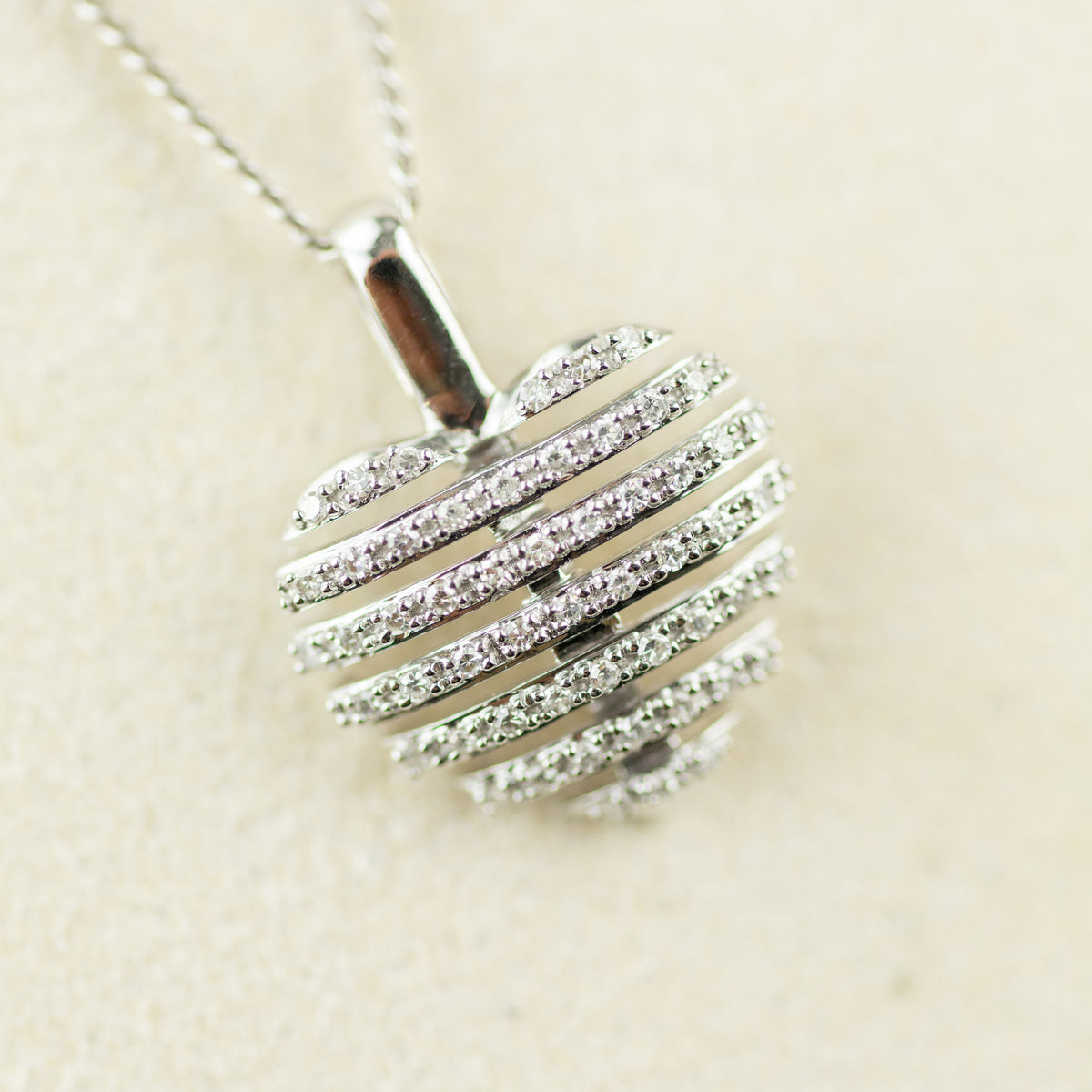 9ct white gold diamond split heart pendant