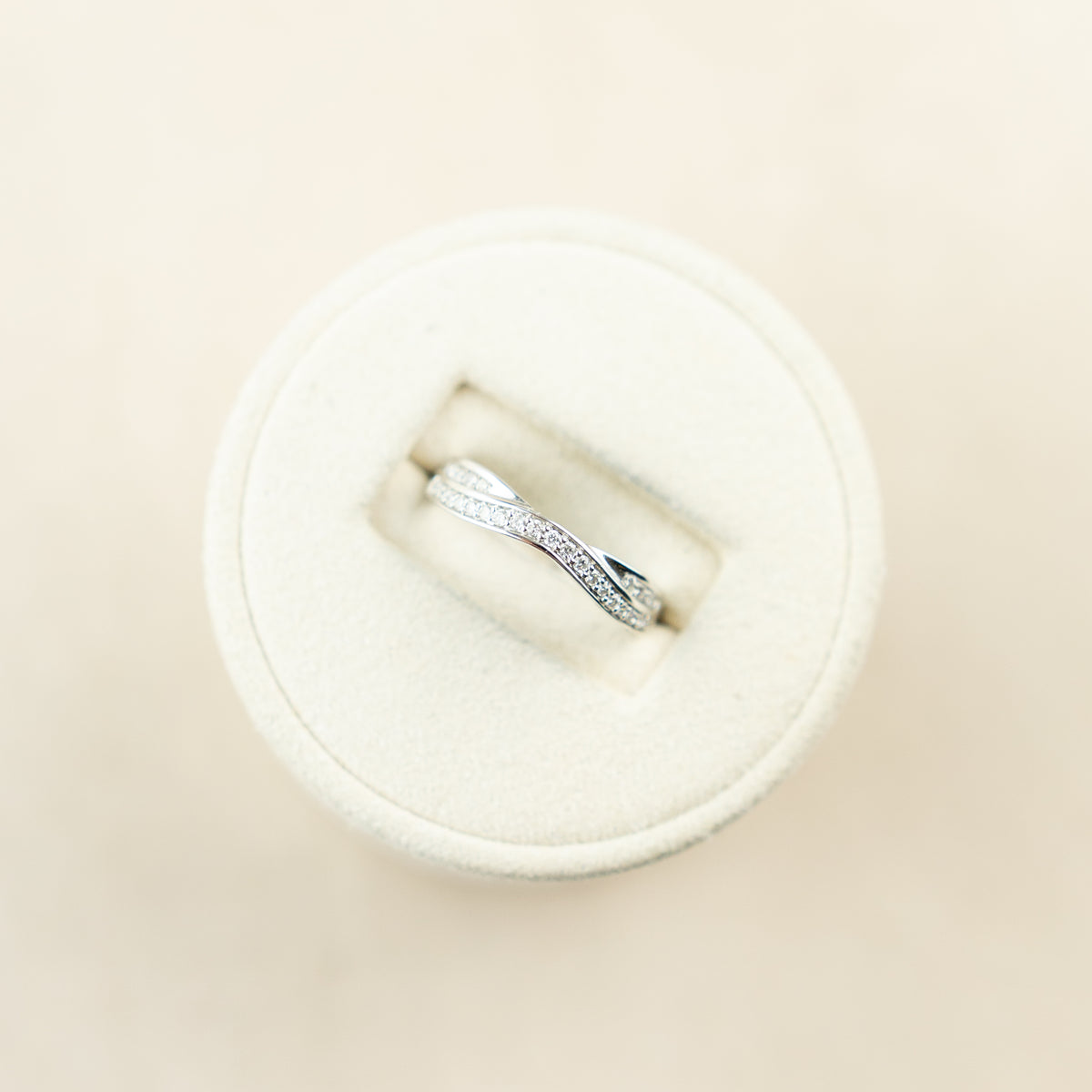 9ct white gold double row round brilliant diamond wishbone ring