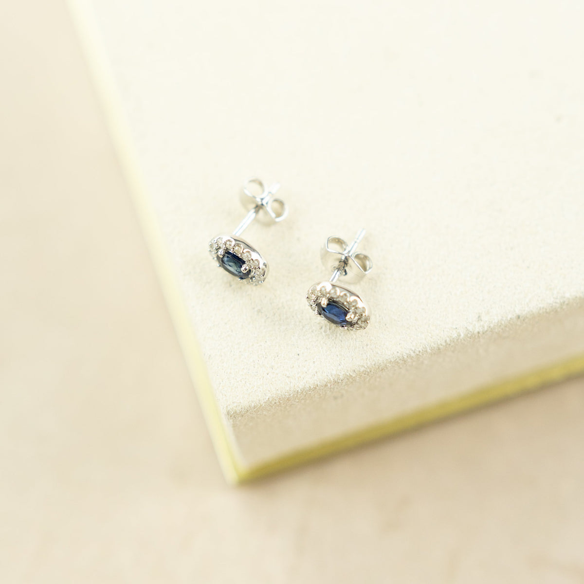 9 Karat White Gold Sapphire & Diamond Cluster Earrings