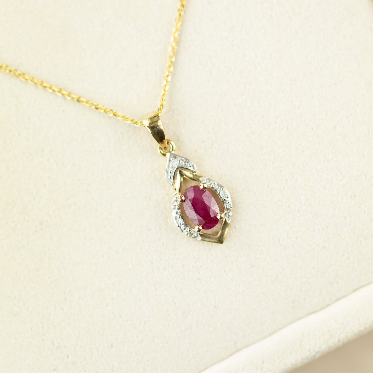 9 Karat Yellow Gold Ruby & Diamond Motif Pendant