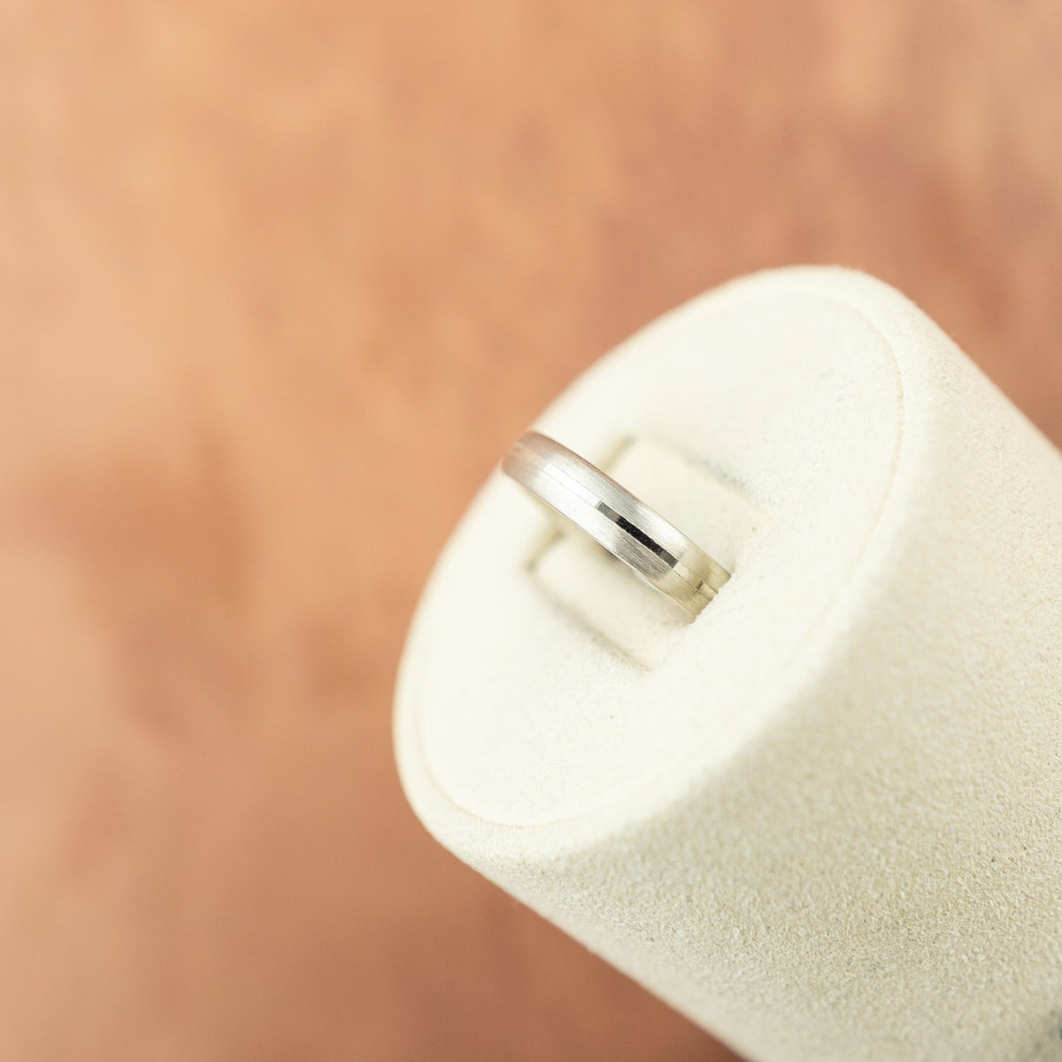 Platinum Centre Scored Wedding Band