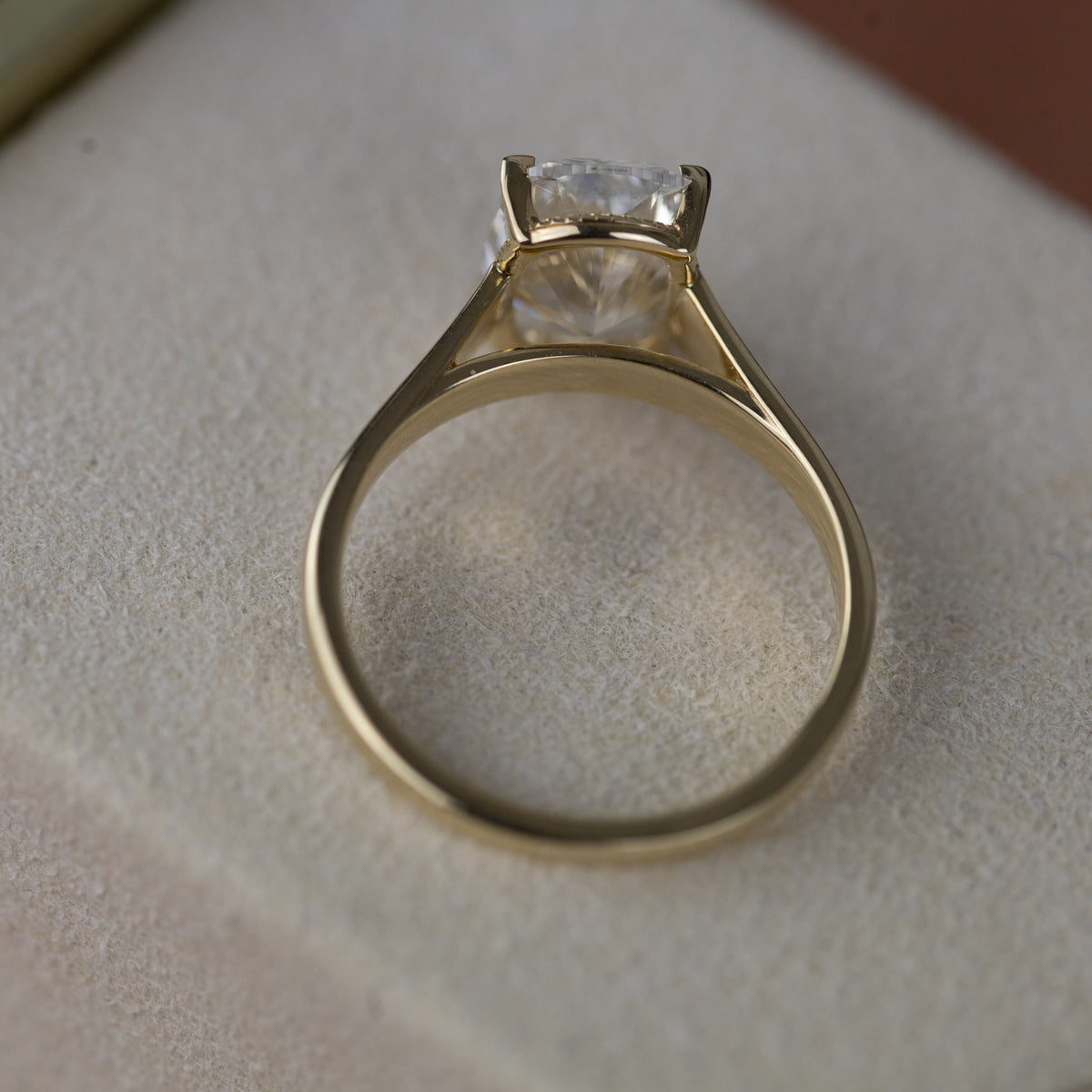 9ct yellow gold 3ct elongated cushion cut wide shoulder solitaire ring