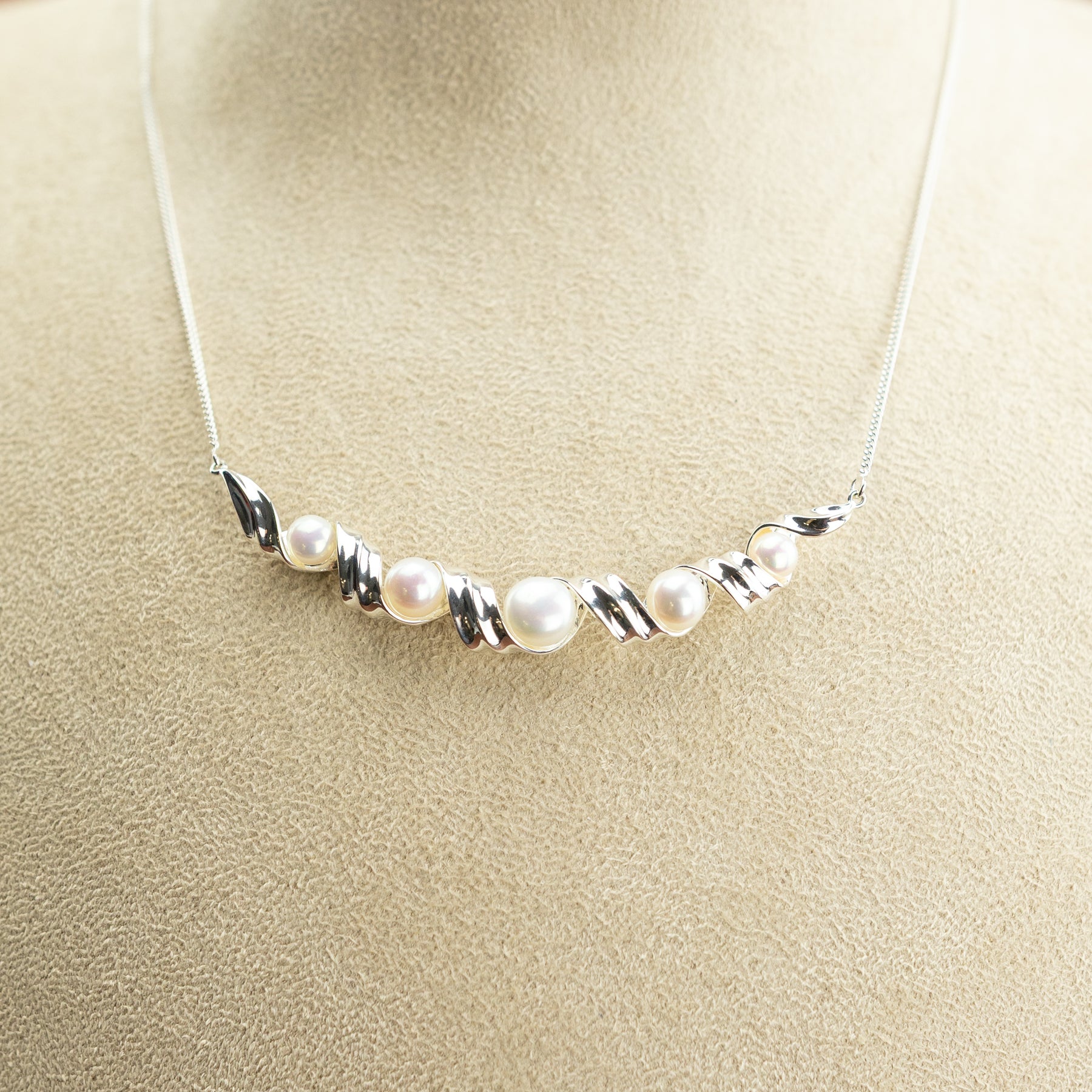 Natural Pearl Twist Necklace in Silver at RR Jewellers Yarm UK