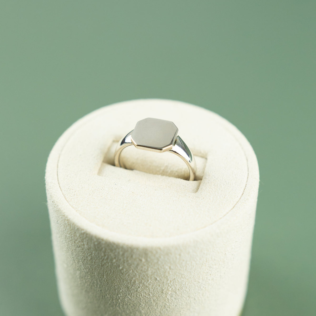 Mens Silver Signet ring at RR Jewellers UK