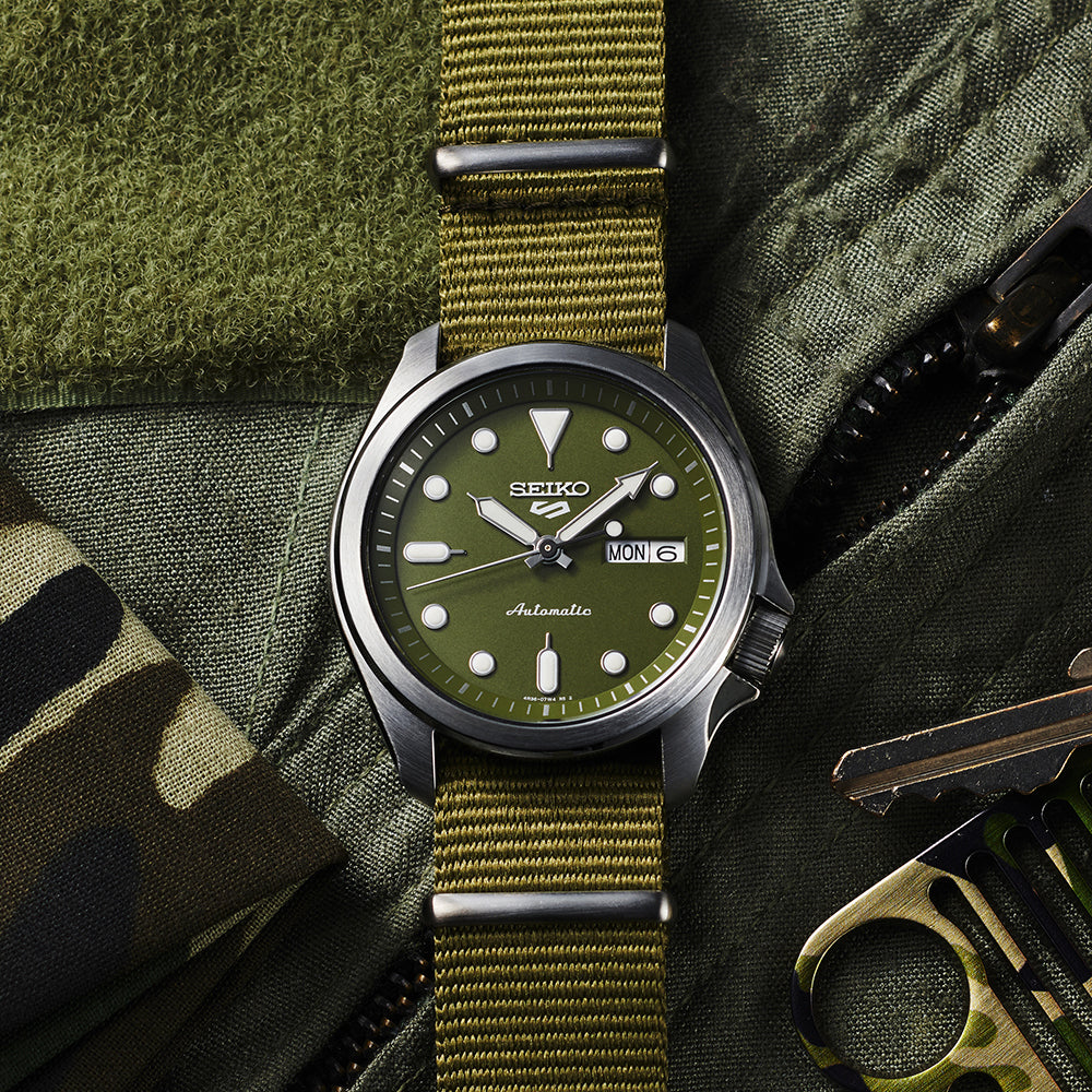 Seiko 5 Sports 40mm Men’s Automatic Watch SRPE65K1