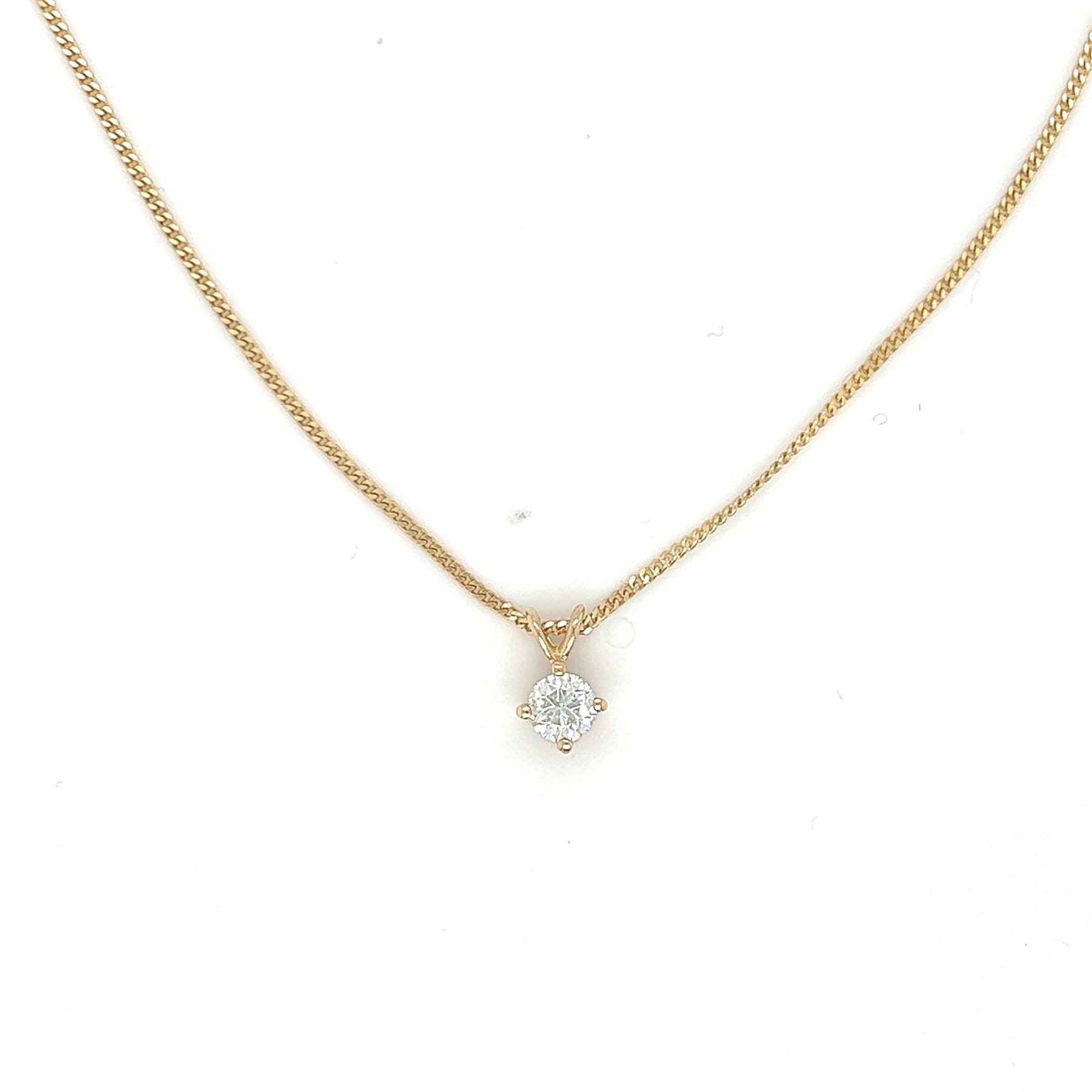 9ct yellow gold round brilliant 4 claw diamond pendant 0.25