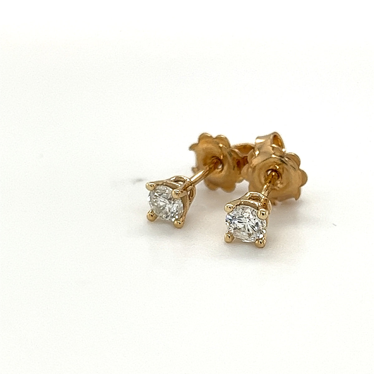 9ct yellow gold round brilliant 4 claw diamond stud earrings 0.20