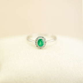 9ct white gold emerald and diamond halo ring