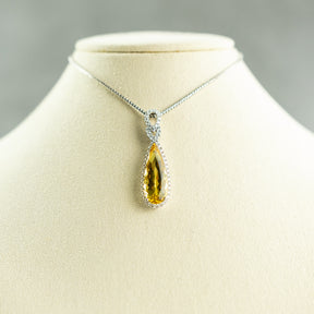 Pre - Loved 18 Karat White Gold Yellow Beryl 0.54ct Diamond Halo Drop Pendant at RR Jewellers Yarm UK