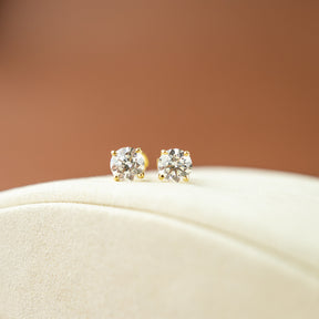 18 Karat Yellow Gold Round Brilliant 4.00ct 4 Claw Stud Earrings