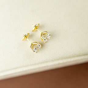 18 Karat Yellow Gold Round Brilliant 4.00ct 4 Claw Stud Earrings