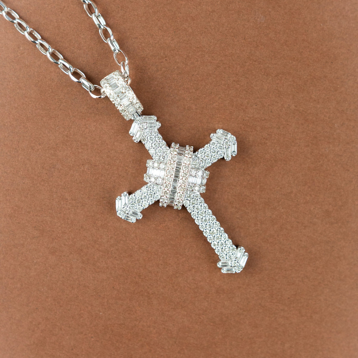 9 Karat White Gold Natural Diamond Cross Pendant 3.54ct at RR Jewellers UK