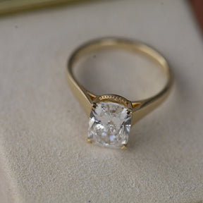 9ct yellow gold 3ct elongated cushion cut wide shoulder solitaire ring