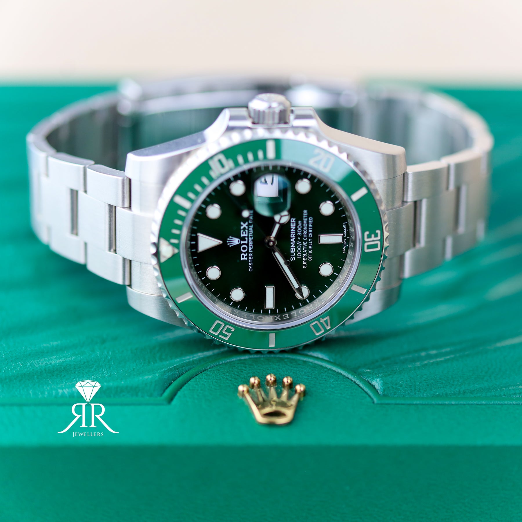 Pre-Owned 2018 Rolex Submariner”Hulk” 40mm oystersteel 116610LV | RR J