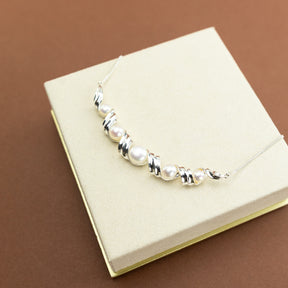 Natural Pearl Twist Necklace in Silver