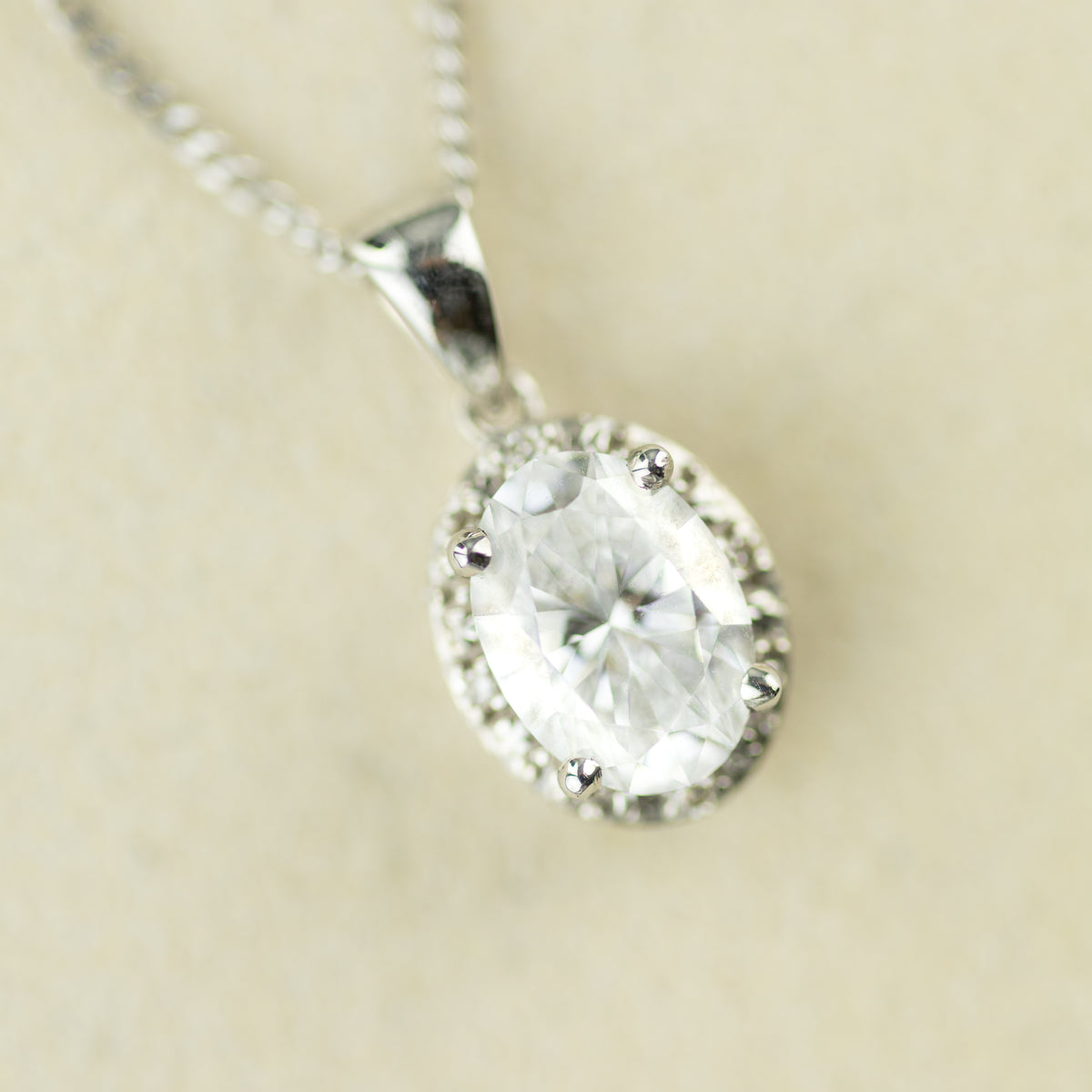 9 Karat White Gold Halo Diamond Pendant with 1.24ct