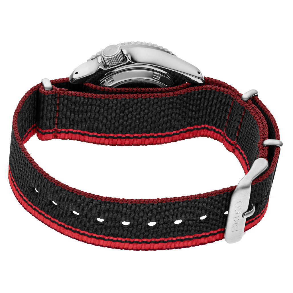 Seiko 5 Sports US Special Edition SRPK71