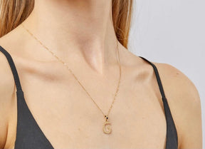 9ct yellow gold initial G necklace