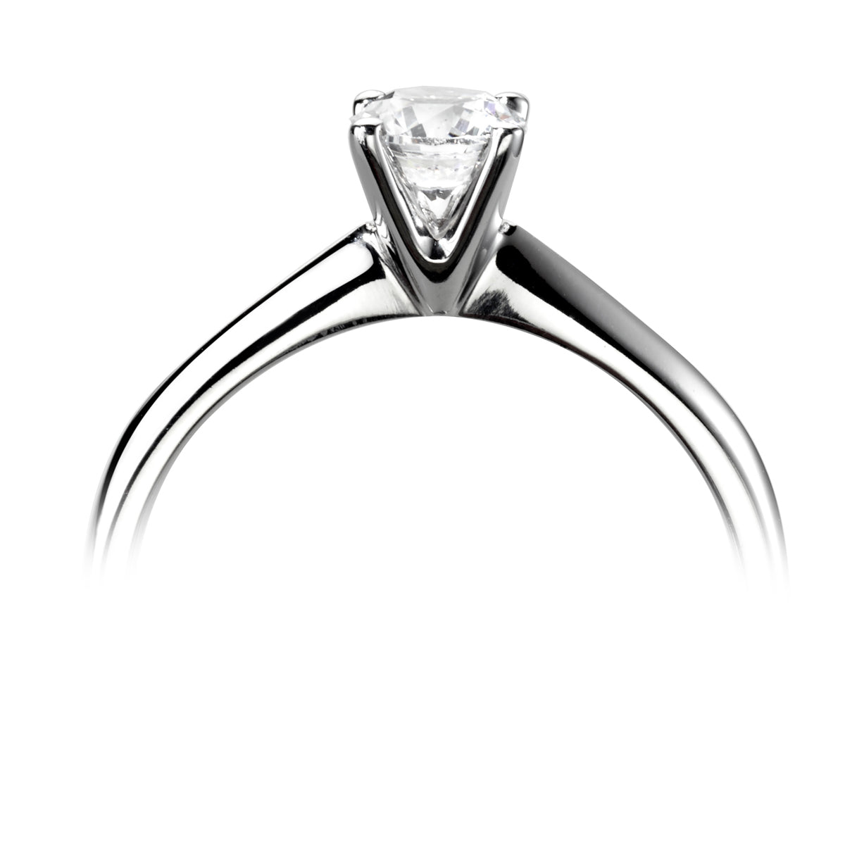 Brilliant round cut 4 claw diamond solitaire ring